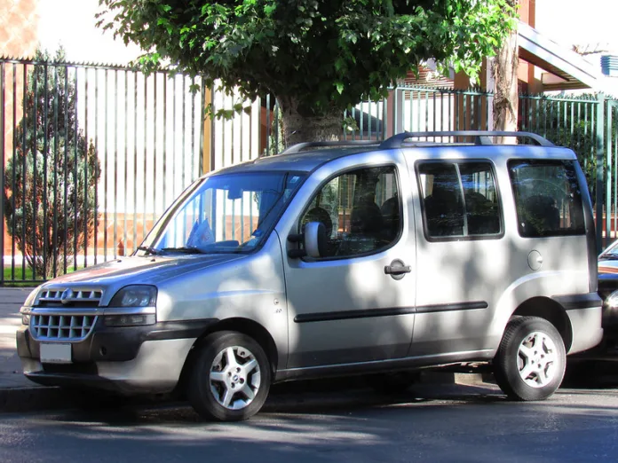 Veículo de transporte de passageiros