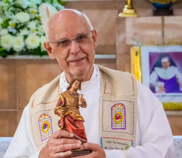 Padre Júlio Lancellotti. Foto: Reprodução (Instagram)